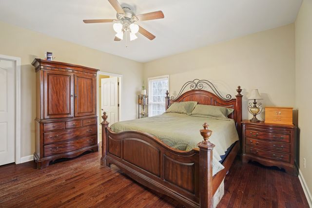 1327 Cheatham Dam Rd, Ashland City, TN 37015