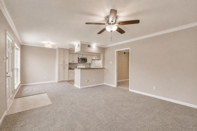 1687 W Sam Houston Parkway S, Houston, TX 77042