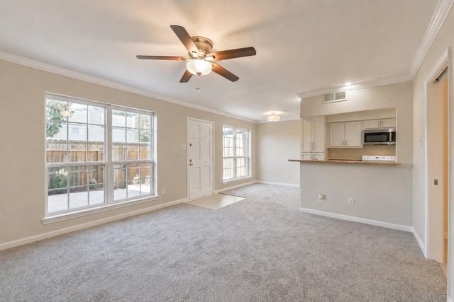 1687 W Sam Houston Parkway S, Houston, TX 77042