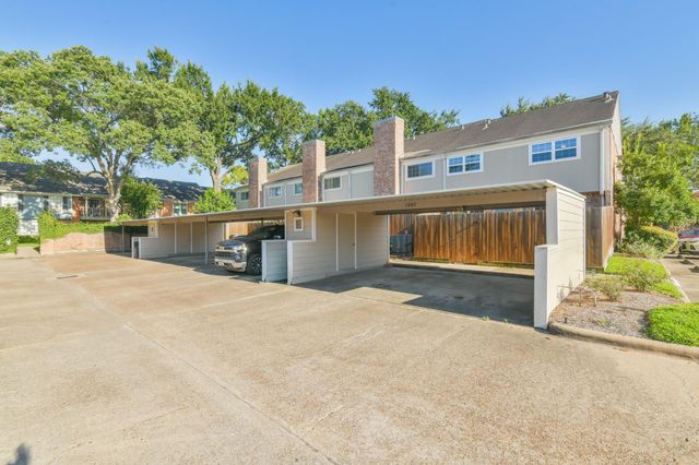 1687 W Sam Houston Parkway S, Houston, TX 77042