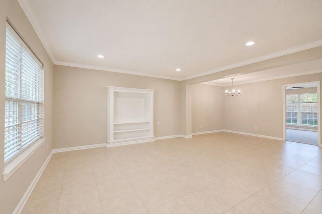 1687 W Sam Houston Parkway S, Houston, TX 77042