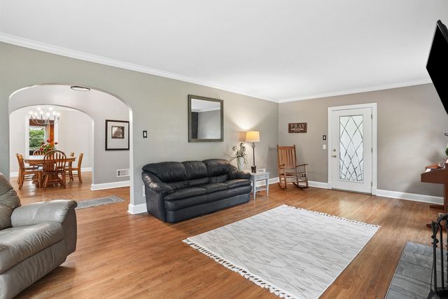 173 Graceline Boulevard, Waterloo, IA 50701