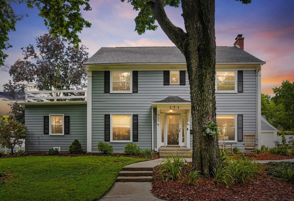 173 Graceline Boulevard, Waterloo, IA 50701