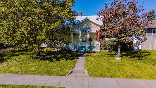 2014 W Shannon Ave, Spokane, WA 99205