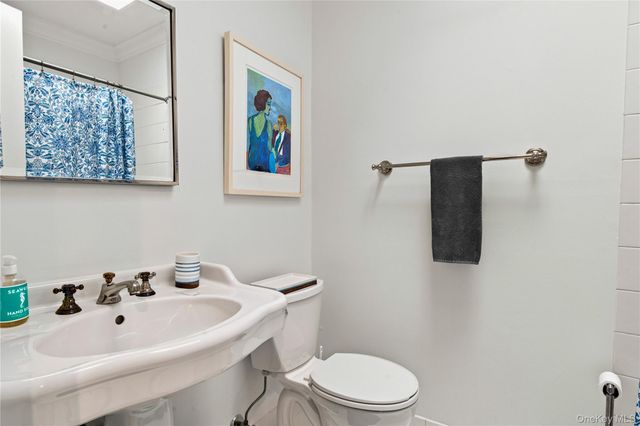129 Oneck Lane, Westhampton Beach, NY 11978