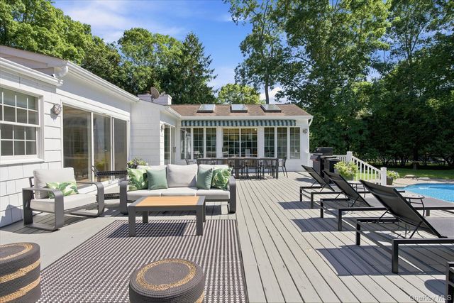 129 Oneck Lane, Westhampton Beach, NY 11978