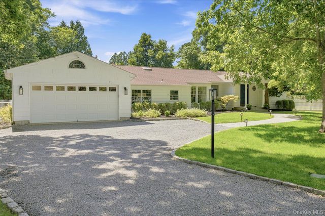 129 Oneck Lane, Westhampton Beach, NY 11978