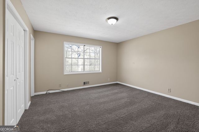 954 Cochise Trail SE, Conyers, GA 30094