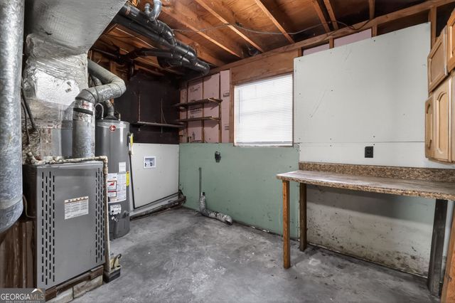 954 Cochise Trail SE, Conyers, GA 30094