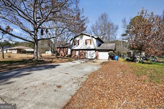954 Cochise Trail SE, Conyers, GA 30094