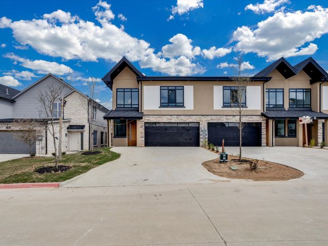 810 Premier Parkway, Grand Prairie, TX 75051