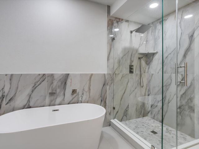 810 Premier Parkway, Grand Prairie, TX 75051