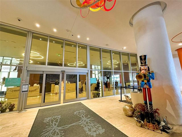 4111 S Ocean Drive 1710, Hollywood, FL 33019