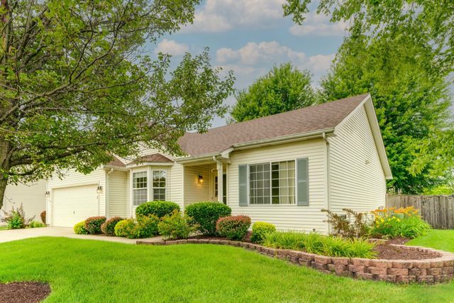 707 Wedgewood Trail, Mchenry, IL 60050