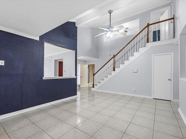 3823 Suttonford Drive, Houston, TX 77066