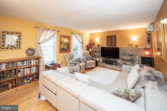 9941 FREDERICK RD, Ellicott City, MD 21042