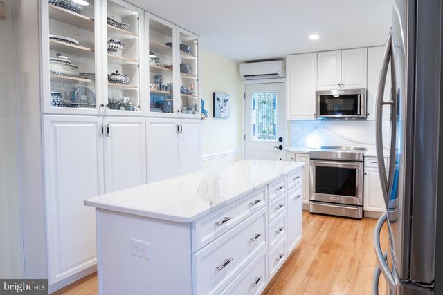 9941 FREDERICK RD, Ellicott City, MD 21042