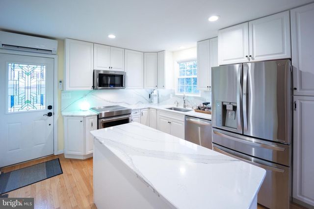 9941 FREDERICK RD, Ellicott City, MD 21042