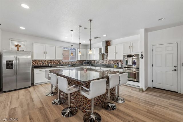 6636 Cliff Shore Court, North Las Vegas, NV 89084