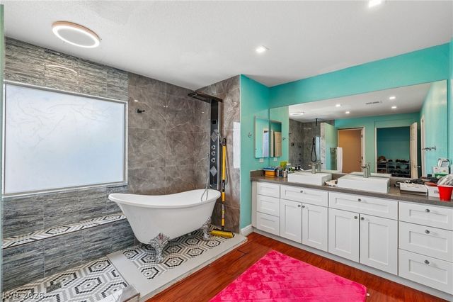 6636 Cliff Shore Court, North Las Vegas, NV 89084