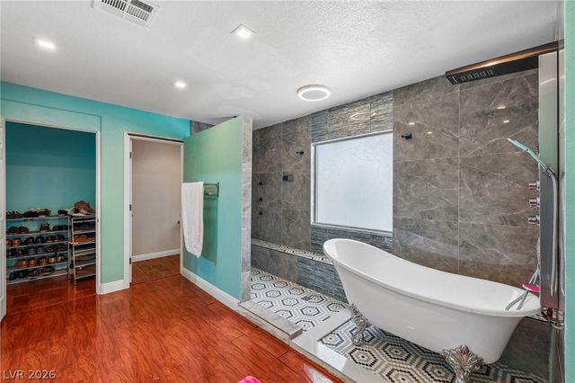 6636 Cliff Shore Court, North Las Vegas, NV 89084