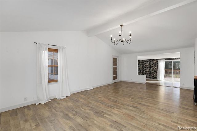 9048 Brookline Avenue, Plymouth, MI 48170