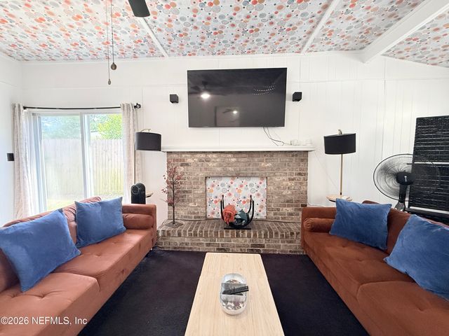 7431 ARBLE Drive, Jacksonville, FL 32211