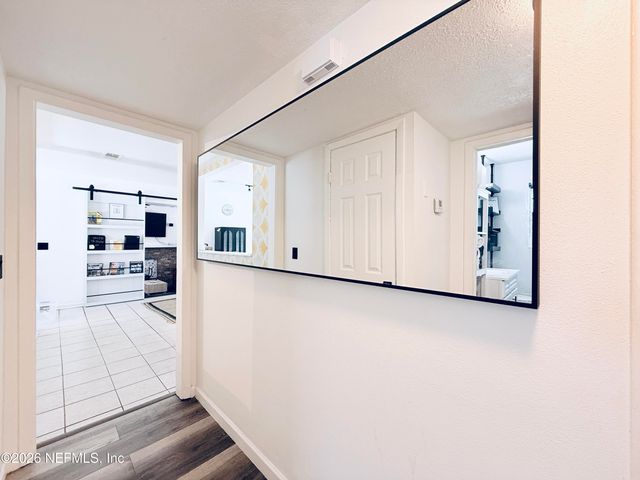7431 ARBLE Drive, Jacksonville, FL 32211