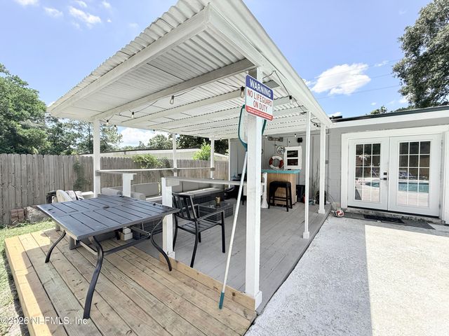 7431 ARBLE Drive, Jacksonville, FL 32211