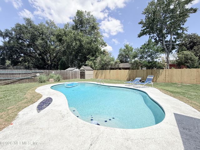 7431 ARBLE Drive, Jacksonville, FL 32211
