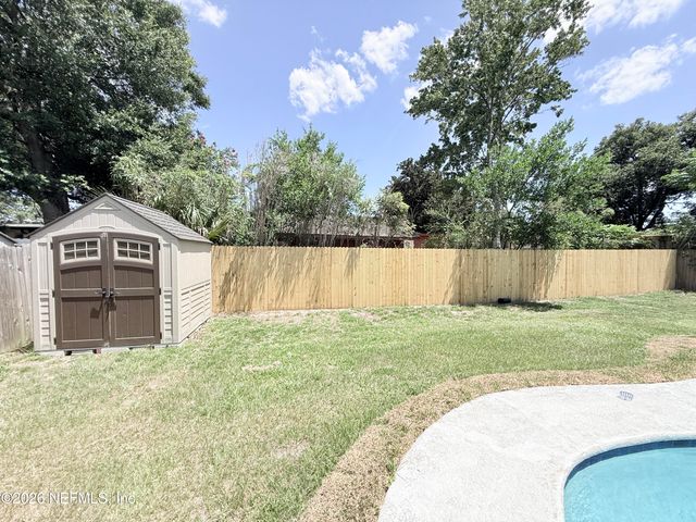 7431 ARBLE Drive, Jacksonville, FL 32211