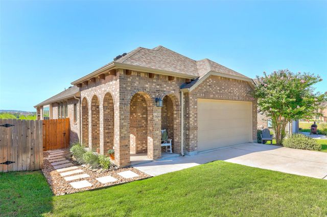 7509 Desert Needle DR, Lago Vista, TX 78645