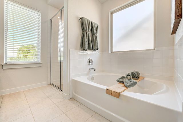 7509 Desert Needle DR, Lago Vista, TX 78645
