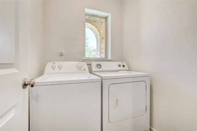 7509 Desert Needle DR, Lago Vista, TX 78645