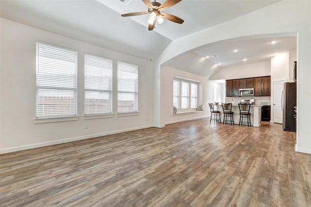 7509 Desert Needle DR, Lago Vista, TX 78645