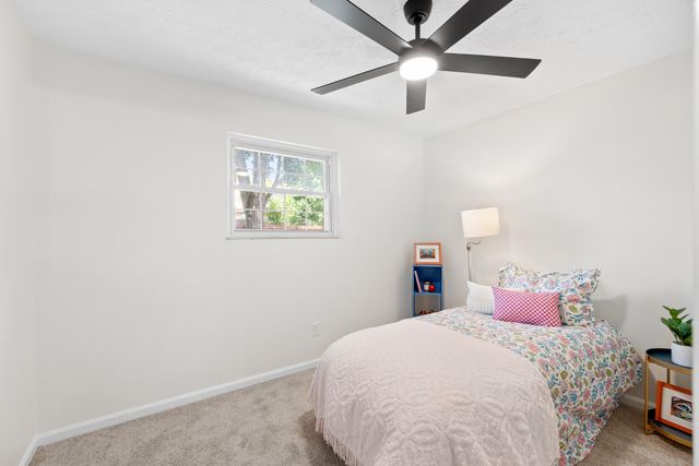 18 Steven Court, Villa Hills, KY 41017