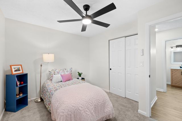 18 Steven Court, Villa Hills, KY 41017