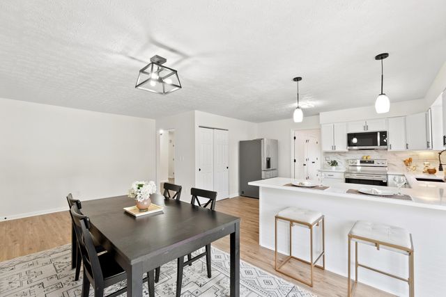 18 Steven Court, Villa Hills, KY 41017