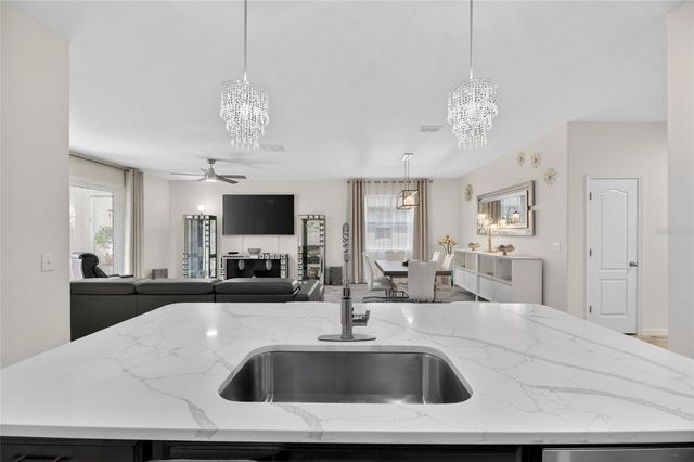 12113 ECHO BASIN COVE, Riverview, FL 33579