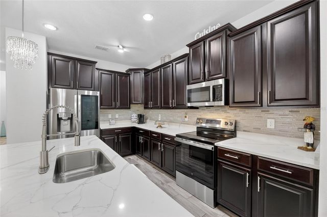 12113 ECHO BASIN COVE, Riverview, FL 33579