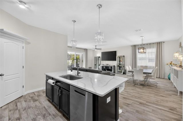 12113 ECHO BASIN COVE, Riverview, FL 33579