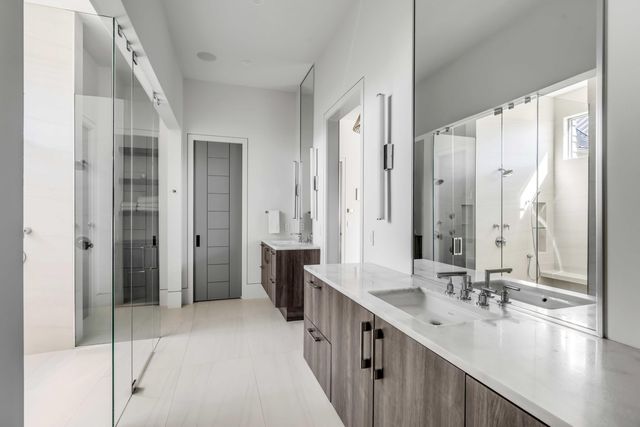 572 Wading Place, Daniel Island, SC 29492