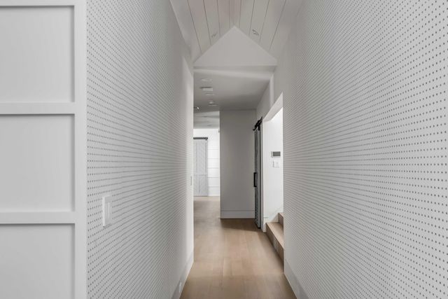 572 Wading Place, Daniel Island, SC 29492