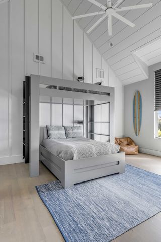 572 Wading Place, Daniel Island, SC 29492