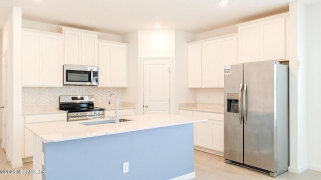 15524 CREEK EDGE Court, Jacksonville, FL 32218