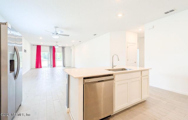 15524 CREEK EDGE Court, Jacksonville, FL 32218