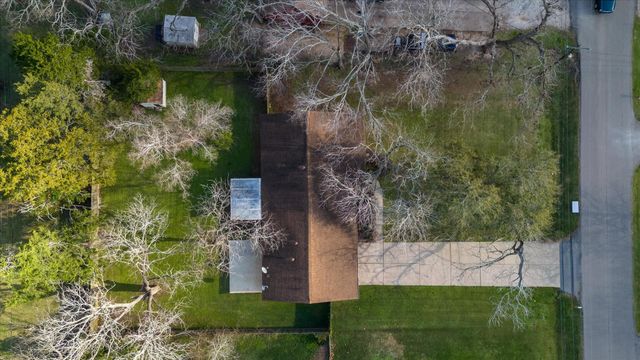 416 Southern Oaks Drive, Lake Jackson, TX 77566