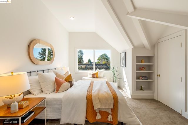 1101 Clarendon Crescent, Oakland, CA 94610