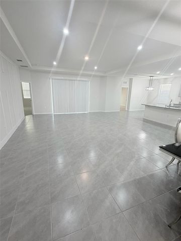 5758 SW 80TH PLACE, Ocala, FL 34476