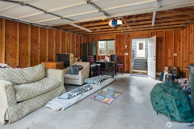 8538 19th Avenue NW, Seattle, WA 98117